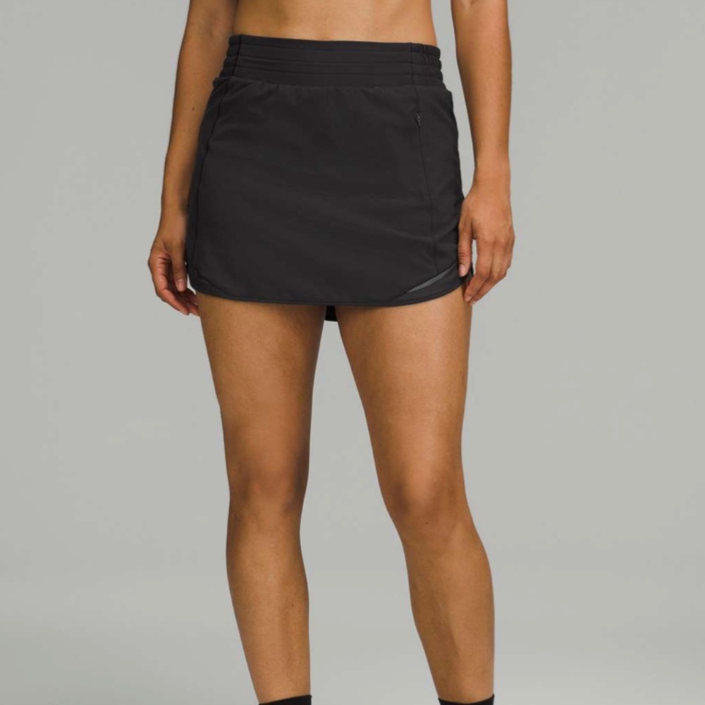 NWOT Lululemon Hotty Hot High-Rise Skirt